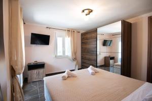 Olea Stone House near the sea