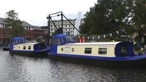 Houseboat Hotels - Chapeltown