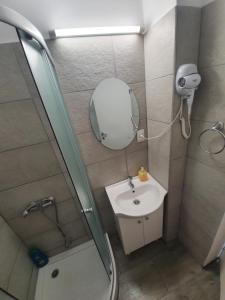 Brizza Apartments 8 Mamaia Nord