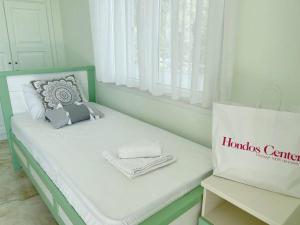 Magic Fourka Apartment