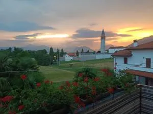 NICOLE COUNTRY APARTMENTS - 法加尼亚