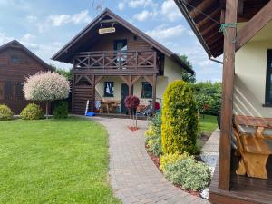 Domki Pod Morskimi Klonami