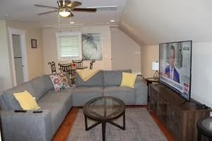 Palmetto Hut - 埃迪斯托艾兰