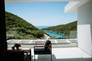 Myrtia luxury Suites - Perdika
