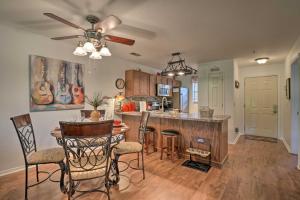 Sun-Soaked Lake Taneycomo Condo with Furnished Patio