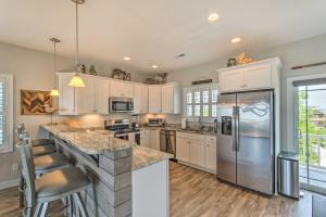 Surf City Escape with 6 Decks Steps To Beach