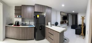 Conquistadores Romantic, Medellín