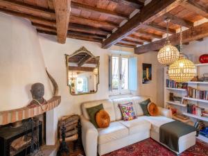 Pet-Friendly Umbria Villa