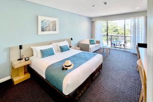 Coogee Sands Hotel & Apartments