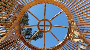 Tentes de luxe Yourte independante en pleine nature, proche d'Ajaccio : photos des chambres