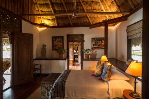 Turtle Inn by Francis Ford Coppola