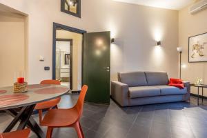GuestHost - Mazz & Panell Central Station Apartments