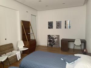 Two-Bedroom Apartment room in Pietrasanta Luxury Design Apartement
