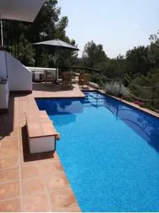 Smallville - Sitges Apartamento independiente para 4 personas con piscina - Puigmoltó