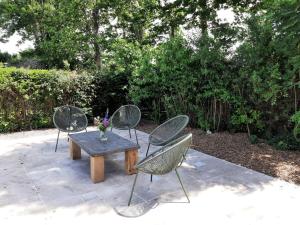 Stylish holiday home by the sea