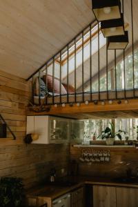 Private cosy forest cabin