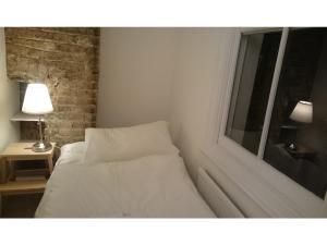 Central London flat. Georgian Terrace. Bright.