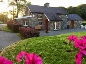 Dan Rua's Cottage - Ballyjamesduff