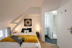 Les Clés de La porte Saint-Nicolas - Parking - Centre - 萨维尼莱博恩