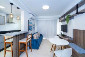 Terrazzo 602B - Cobertura duplex à poucos metros da praia de Bombas - Condomínio com piscina - Academia - Solário - (Consultar serviços de roupa de cama e banho) - 3hvězdičkové hotely ve městě Bombas