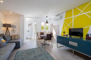 Designer Flats in Lapa by LovelyStay