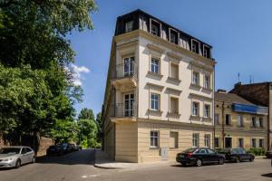 Zelazna Apartment WAWELOFTS