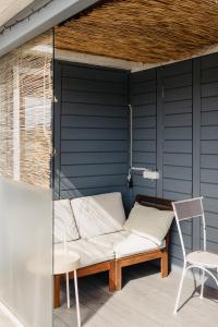 Vienkiemio oazė - Skandinaviškas namelis su vaizdu į tvenkinį