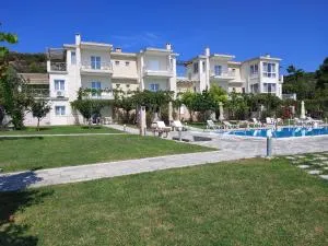 ΜΑΡ-ΒΙΛ HOUSES BY THE SEA - 尼尔斯吉尼