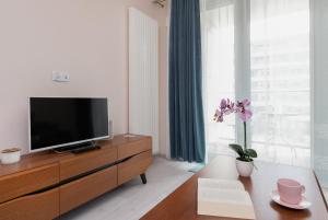 Plac Unii Apartment Gdynia by Renters