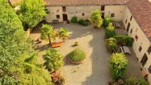 Le Pigeonnier @ Le Prielle - Aurions-Idernes