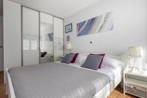 SplitStay - Spacious & Peaceful, 15 Min Walk to Old Town