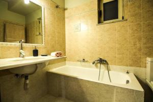 Aigli Luxurious Villa