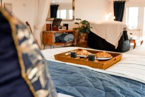 Spacious Sea-View Apt. Overlooking St Ives Bay