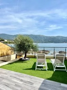 PIEDS DANS L'EAU, TIUCCIA, appartement 2-4 pers - 提乌克西亚