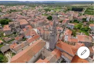 Old istrian house,free parking - Galižana