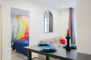 La Montgolfière, T2 hypercentre chic et cosy, Wifi par SOVALFI