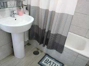 ESTUDIO Vistas al Océano y Playa