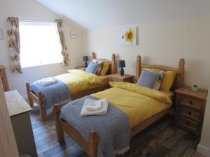 The Feed Room At Eastmoor Farm Fully Renovated Fully Equipped 2 Bed Luxury Mews Cottage 1 Mile from the Beach