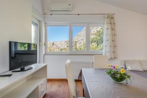 Pikolo Apartments Omiš