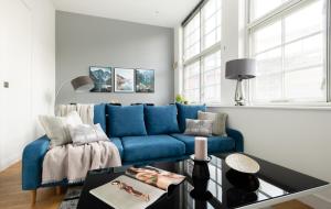Modern and Spacious 3 bed apt next to The Shard