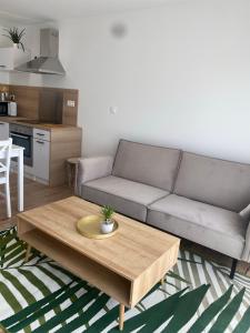 Appartements Appartement Laurier - T2 avec Jardin et parking : photos des chambres