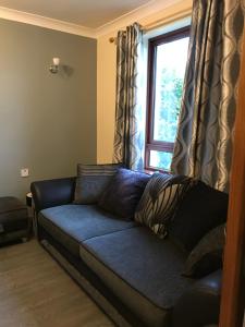 No 5 Newly refurbished 4 bedroom house