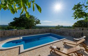 Amazing home in Benkovac with Outdoor swimming pool WiFi and 2 Bedrooms