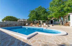 Amazing Home In Benkovac With Outdoor Swimming Pool, Wifi And 2 Bedrooms