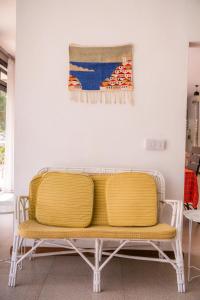 Villa Simone: Sunlit Beach Getaway w Pool + WIFI