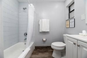 Shell on the Beach 105 - RENOVATED