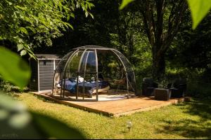 Tentes de luxe Dome Atmo'sphere, la tete dans les etoiles avec acces piscine : photos des chambres