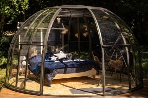 Tentes de luxe Dome Atmo'sphere, la tete dans les etoiles avec acces piscine : photos des chambres