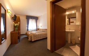 Hotel Cles