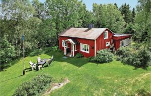 Awesome home in Simlngsdalen with 3 Bedrooms and Indoor swimming pool